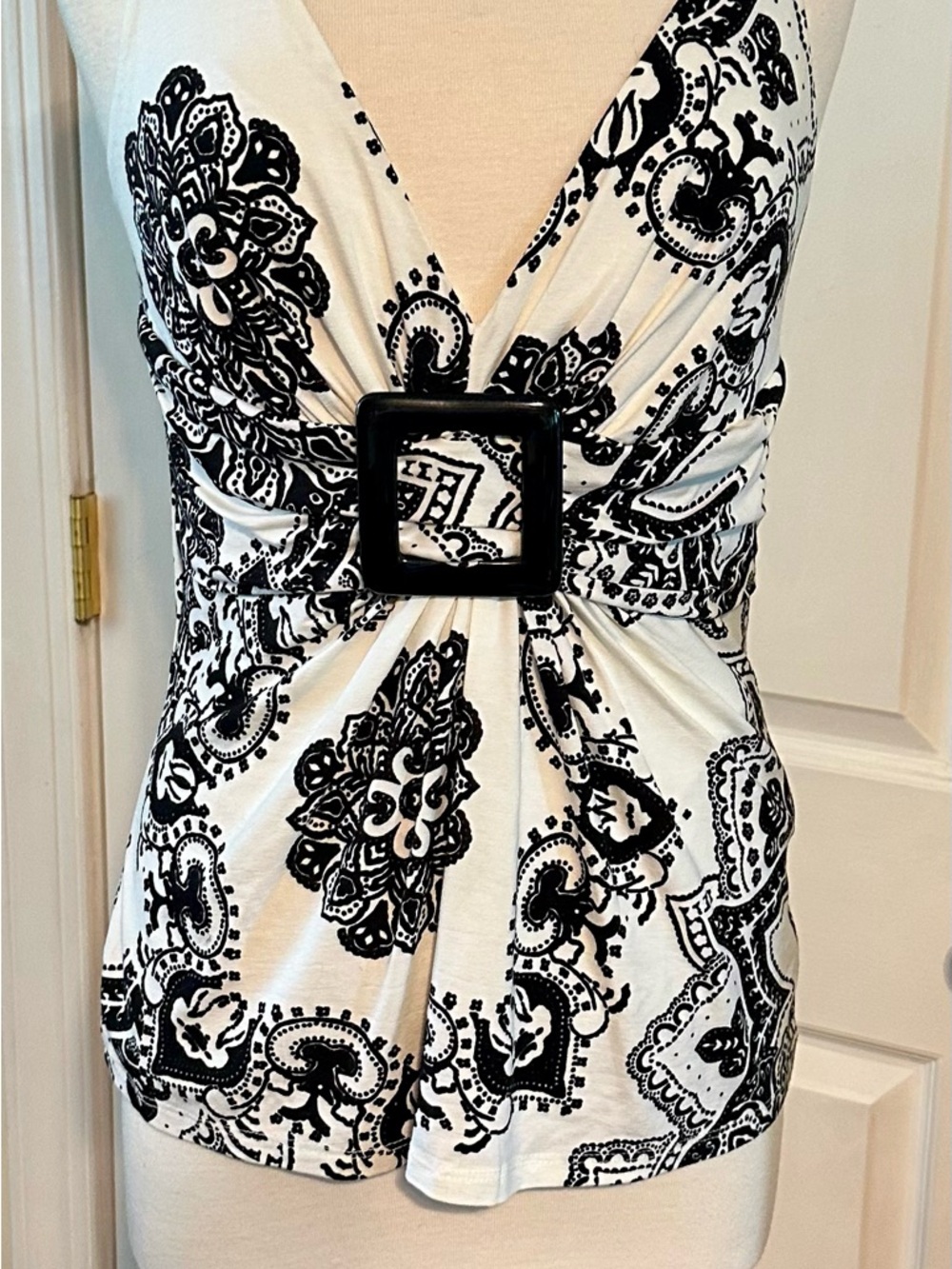 Cache Dressy Top - Picture 2 of 9